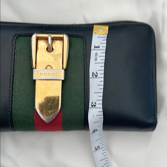Women’s Gucci wallet - Picture 4 of 6